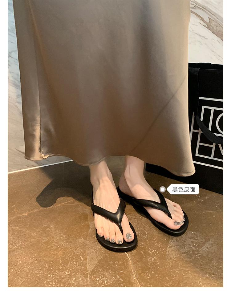 

Grape mother has the same style in stock~ Minimalist toes beach vacation fashionable contrasting colors versatile flip-flops women s summer wear 35