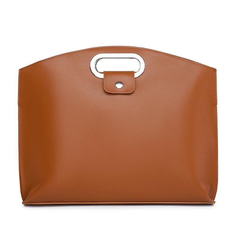 

Женская сумка большого размера для деловых документов.