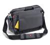 Bolsa de mensajero Manfrotto Manhattan Speedy 30 negra de 15 l con funda impermeable MB MN-M-SD-30