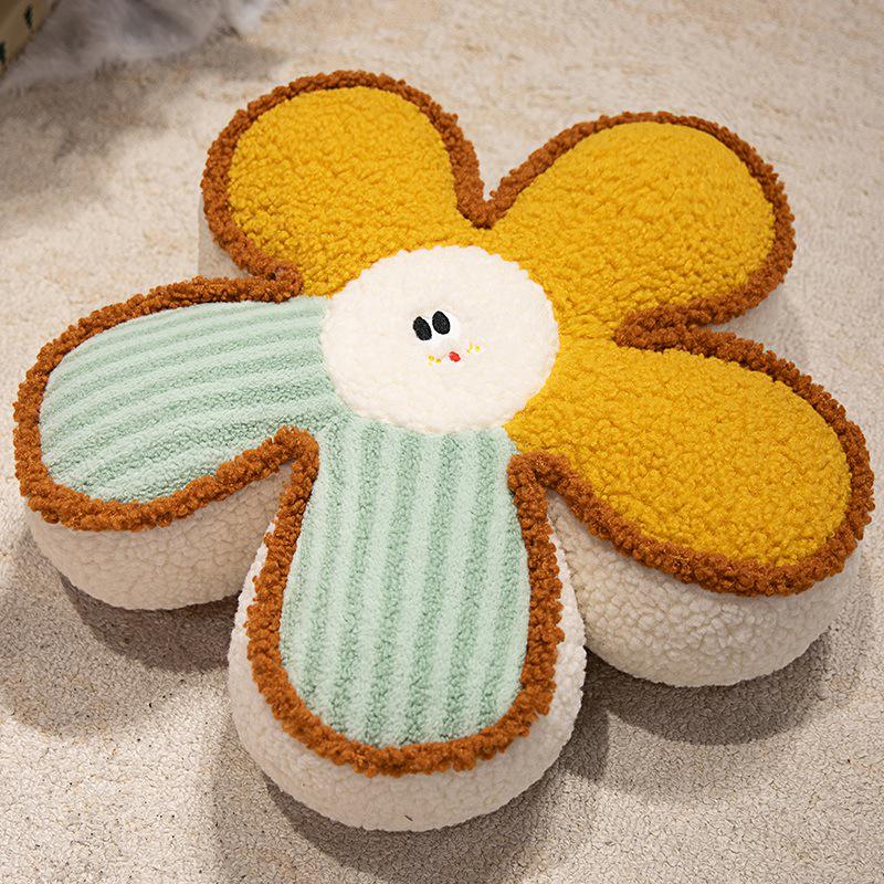 

Plush Flower Seat Cushion - Multi-Use Pillow for Sofa, Bedroom, or Floor 50cm, 0.87KG