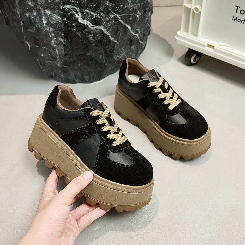 Autumn Sports Platform Casual Board Shoes Leather Classic Retro Versatile Forrest Gump Training Shoes Heightening Dad Shoes Women