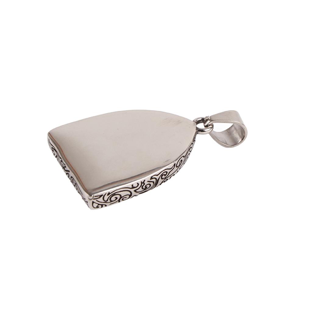 Wisiorek z Buddą Cięcie łukowe Styl etniczny Piękna Praktyczna Biżuteria ze Stali Nierdzewnej na Amulet Ozdoba Prezenty Amitabha