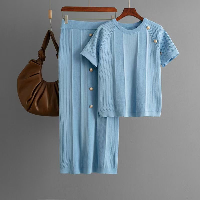 Fashion Style Fashion Knitted Short-Sleeved Shirt Skirt Two-piece Set Knitted Top and Skirt Set