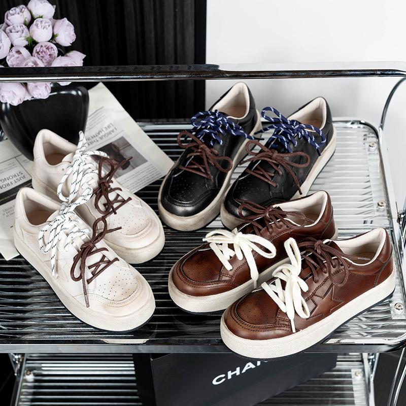 Cowhide version of the stars, retro little white shoes, old pairs of shoelaces, old small dirty shoes, casual sports board shoes, dirty shoes, women