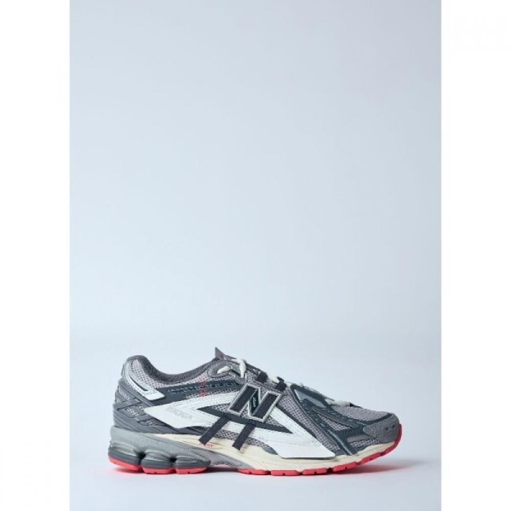 

New Balance Suede And Mesh Panel 1906 Sneaker U1906acd12 US12