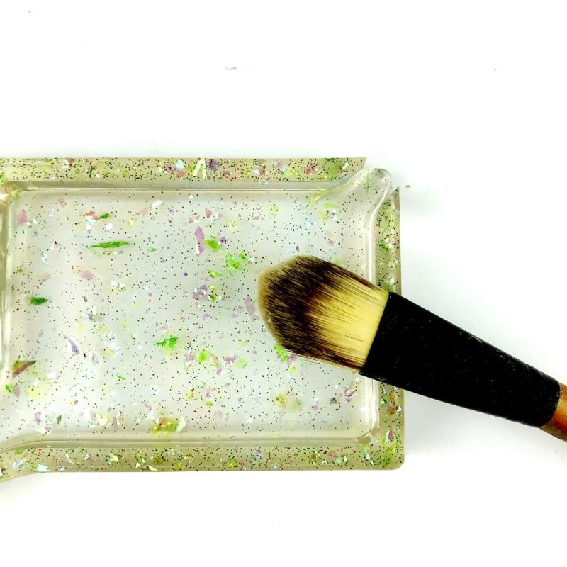 Epoxy Resin Mold with Disc Makeup Reel Cosmetic Silicone Mold Storage Tray Resin Mold for Diy Decorative Jewelry Tools