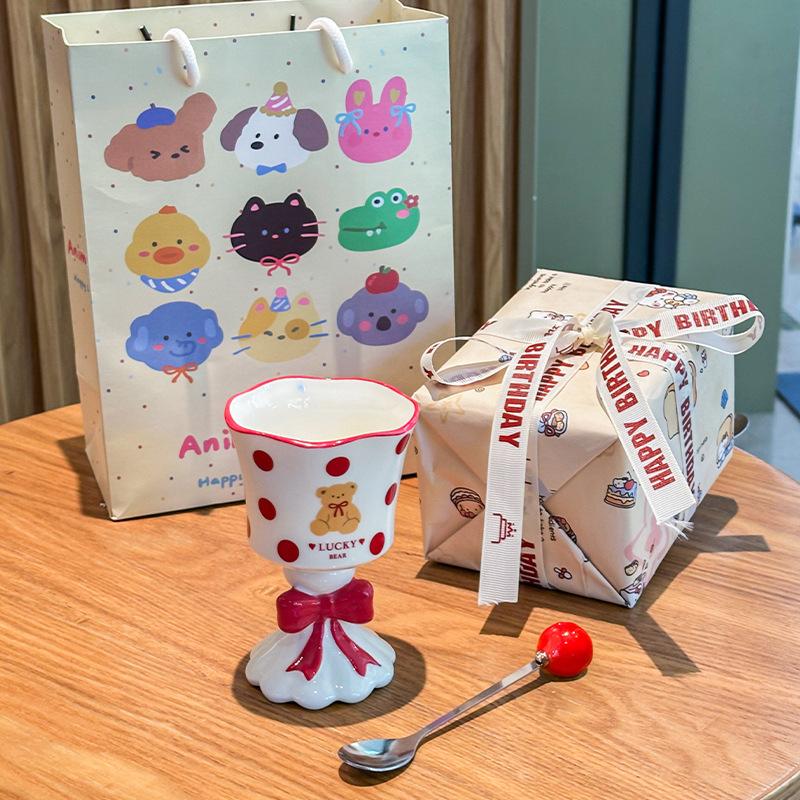 Give Your Best Friend a Birthday Gift, Cute and High-value Bear Cup, Soft and Cute Ceramic Mug, and Female Souvenir Gift Box.