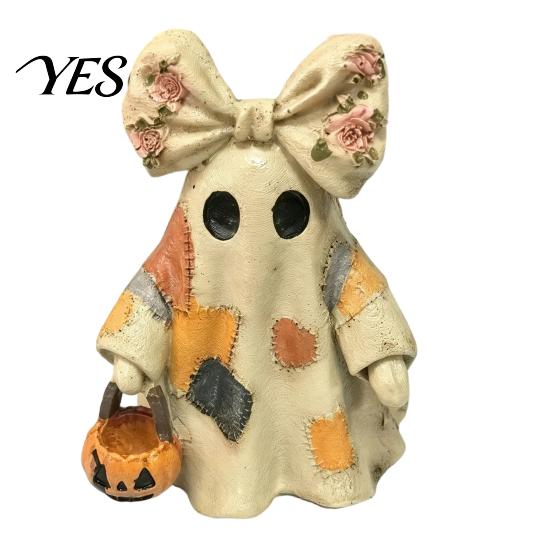 Cottage Style Halloween Ornament Lighted Vintage Patchwork Ghost, LED Light Ghost with Pumpkin Lantern Decor, Rustic Fall Decorations Ghosts