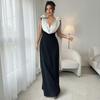 Ein neues hochwertiges und elegantes ärmelloses V-Ausschnittkleid mit Kontrastfarben für Dinner, Hochzeit und Feier