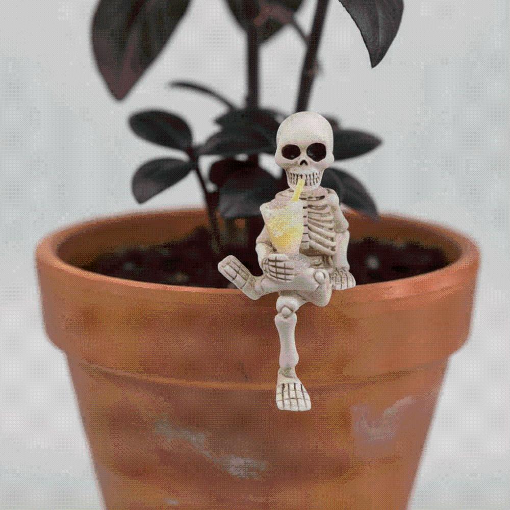 Weatherproof Miniature Skull Figurine Miniature Halloween Garden Ornament Plant Lovers