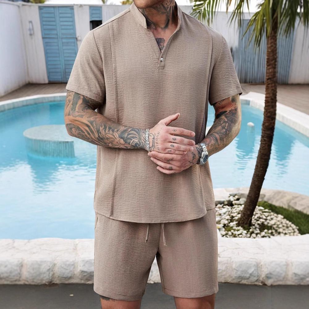 

Men s Micro Wrinkle Style Henley Stand Collar Open Sleeve Sports Breathable Casual Men s Short Sleeve Shorts Set 3XL сірий