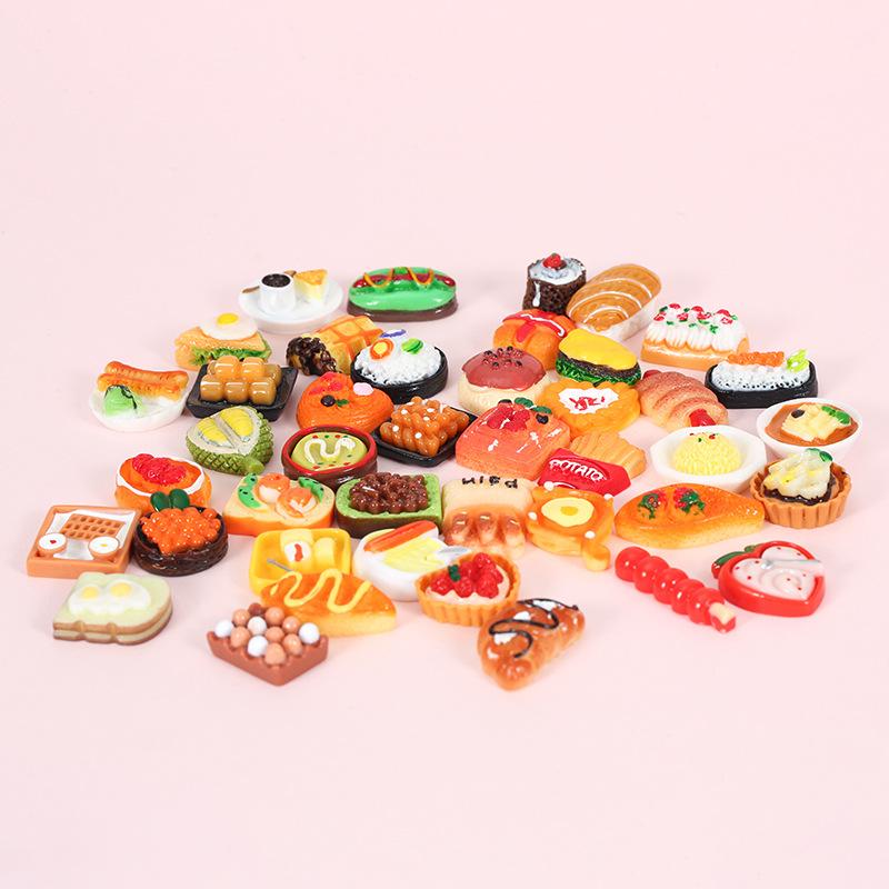 10PCS Cute Miniature Simulation Food Model Resin Dolls House Accessories DIY Pretend Play Toys Resin Food Blind Box Desktop