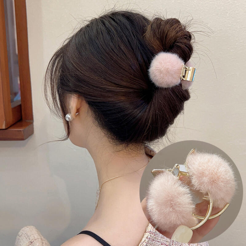 Lefu Somsom Winter Fur Fake Fur Hair Clip beige