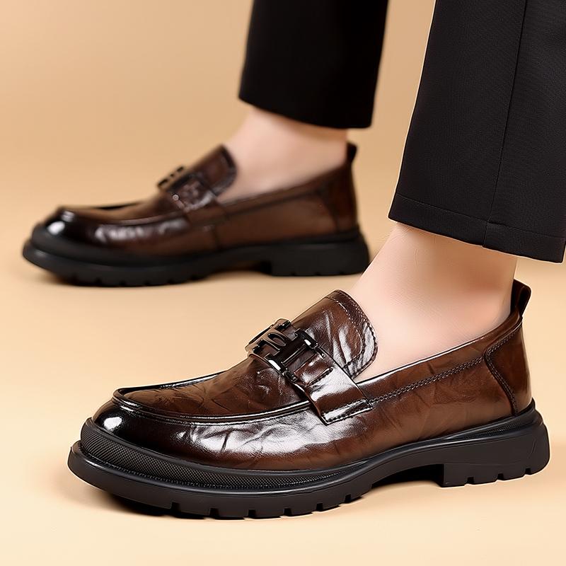 Designer Brand Men's Loafers British Style Thick Soled Business Dress Shoes Versatile Men's Leather Casual Shoes Classic Brown