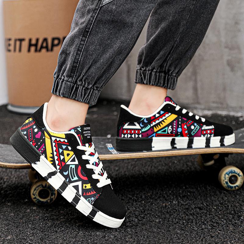 Trend Graffiti Ležérní Tenisky Unisex Outdoor Prodyšné Neklouzavé Pánské boty na skateboard Móda Červené ploché vulkanizované boty Dámské