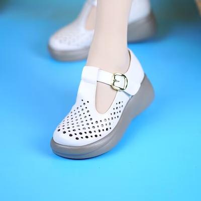 Frühling Neuer Stil Plateau Lochschuhe Mutter Schuhe Damen Lochdichte Sohle Damen Board Schuhe