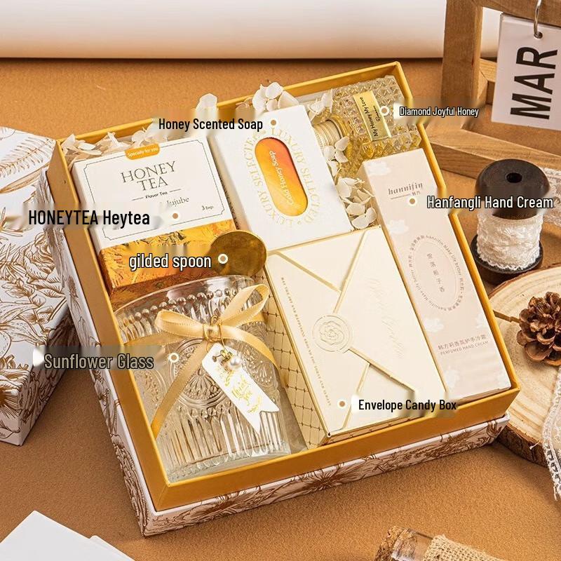 Elegant Golden Flower Gift Set