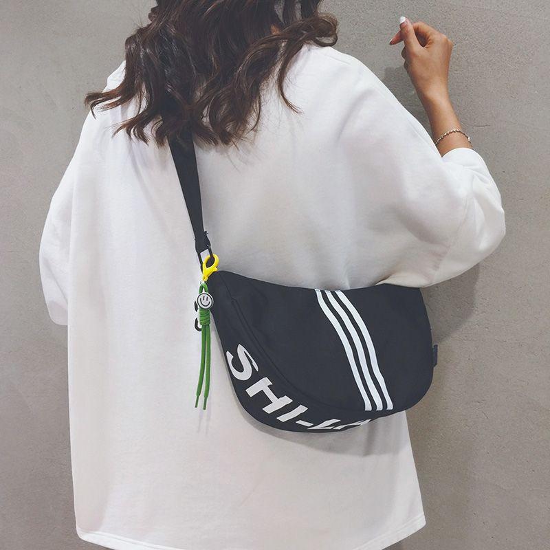 

Fashion Canvas Popular Nylon Crossbody Bag Black [without pendant]]