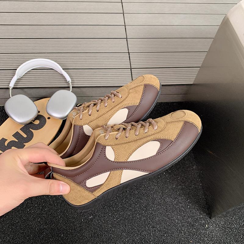 

2025 autumn new versatile flat-bottomed casual sports shoes popular Forrest Gump shoes soft leather retro German training shoes women 35 хаки