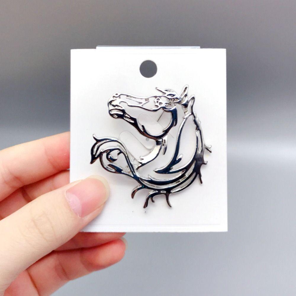 Chinese Style Hollow Horse Brooch Zinc Zinc Alloy Animal Horse Brooch New Year Chest Flower  Coat