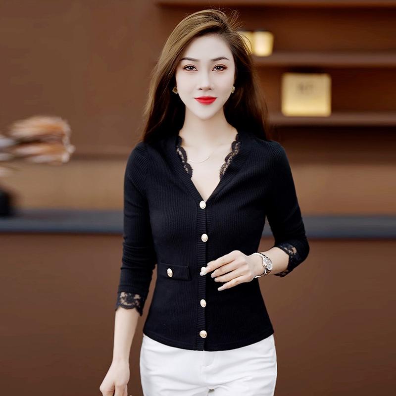 

Элегантный кардиган с V-образным вырезом и кружевом для женщин - Приталенный, омолаживающий трикотаж с длинным рукавом для весны и осени L чёрный