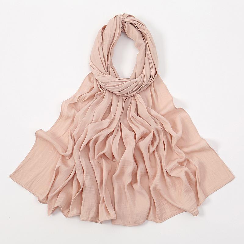 Autumn new solid color hot-selling Malaysia Indonesia velvet long towel popular monochrome versatile ethnic headscarf women