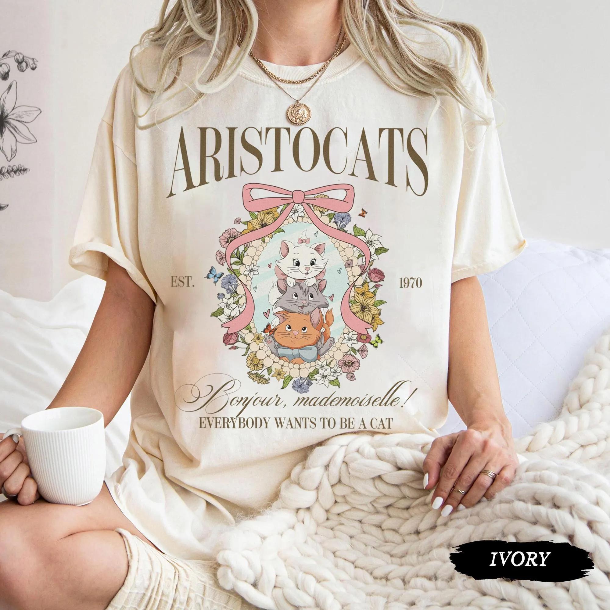 Womens Disney Vintage Marie Cat The Aristocats  TShirt Cotton Short Sleeve Unisex Streetwear Oversized Loose Casual Stylish S