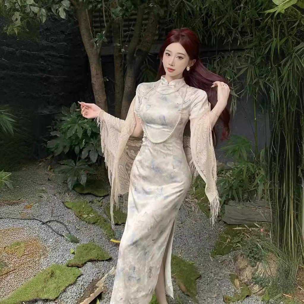 Blue Jacquard Cheongsam: Modern Chinese Cold Sense Dress