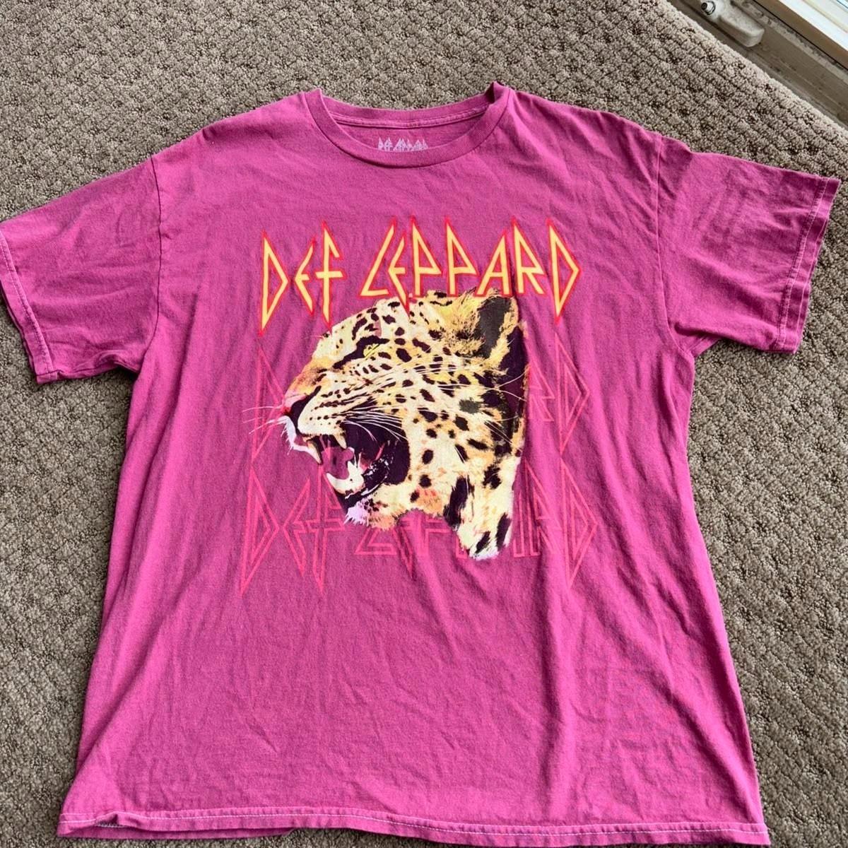Pink Def Leppard pink graphic tee Rock metal music T-shirt UR194 S