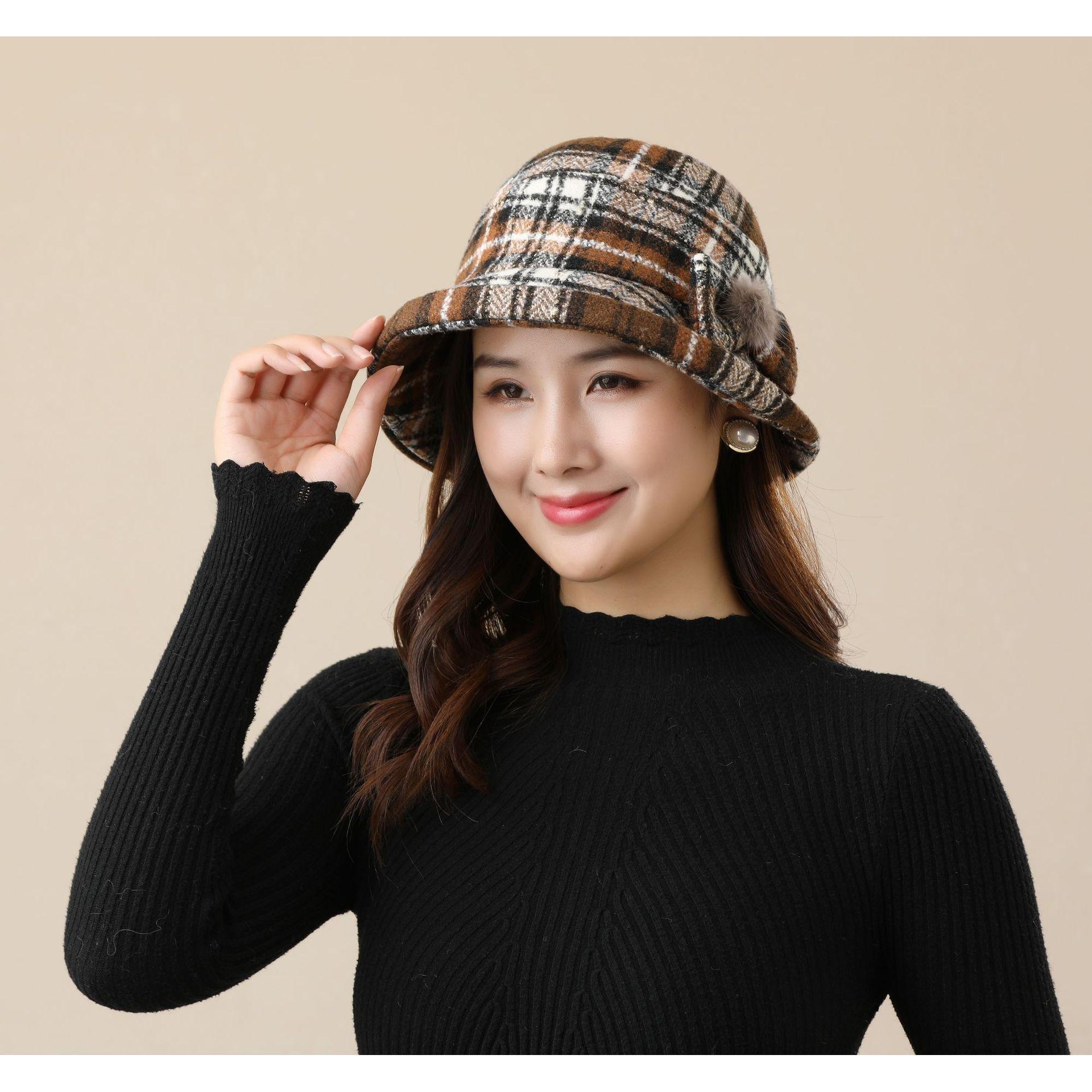 

British Plaid Crimped Bucket Hat Female Versatile Mother Hat Female Grandma Small Edge Basin Hat темно-коричневого кольору