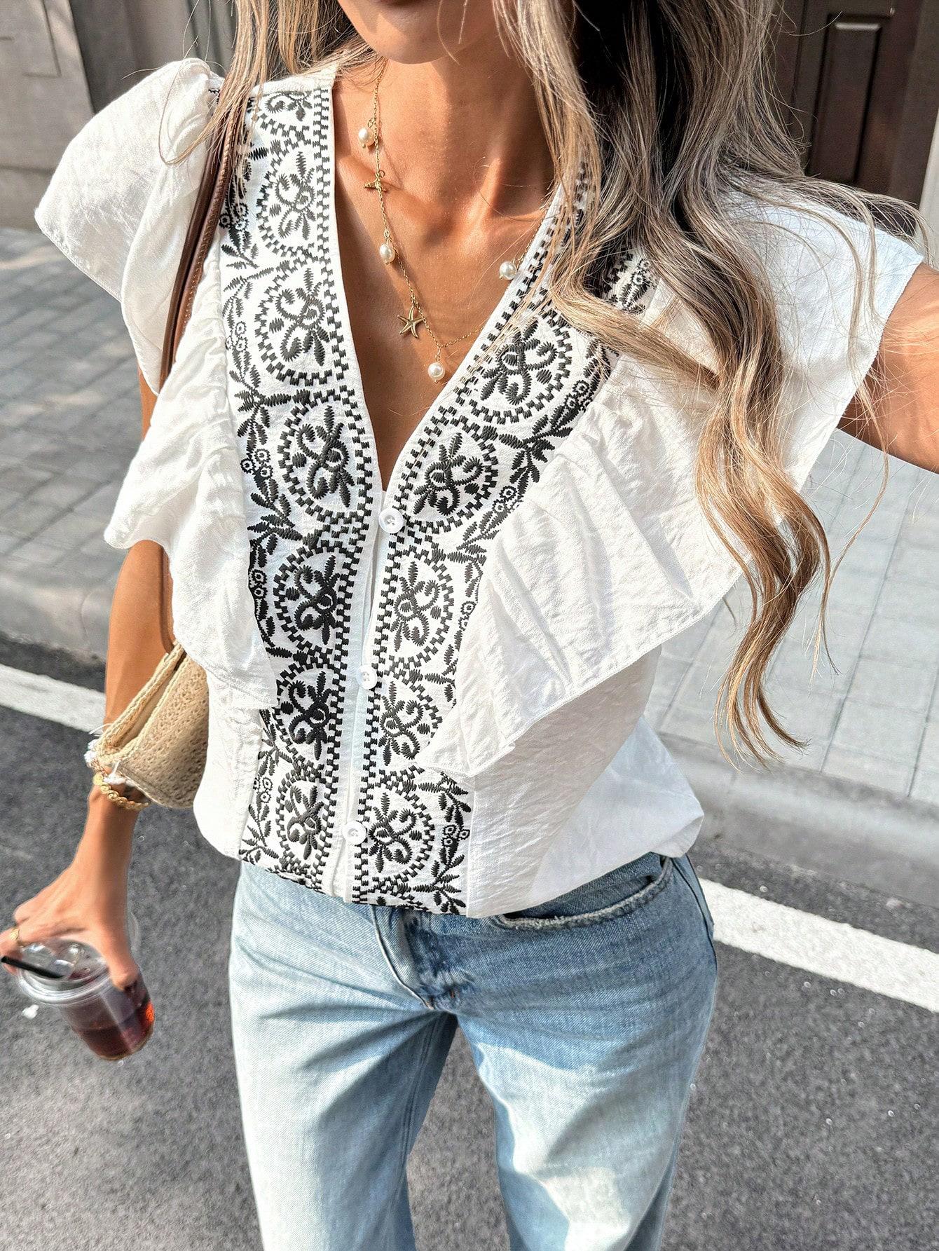 2026 Cross-border Europe, America, Amazon fashion temperament versatile French ruffle V-neck single-breasted short-sleeved top S