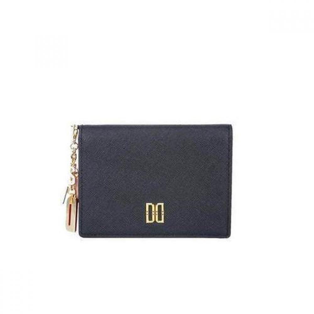 

Daks Black Contrast Charm Card Wallet Dcwa4e012bk Single option