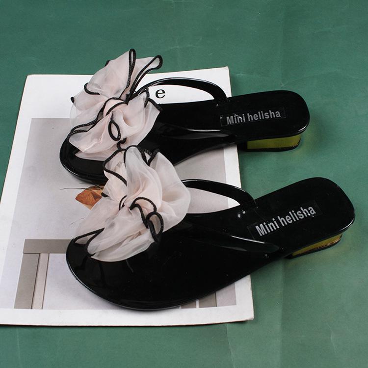 Yuzhihao Women s Summer Flip-Flops with Butterfly Flower Design - Fashionable Low-Heeled Beach Sandals 37