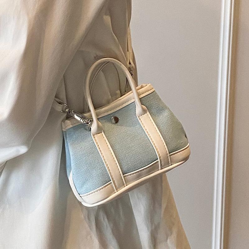 New Product Wholesale Niche Design Simple Mini Handbag Korean Personality Versatile Lychee Pattern Messenger Change Bag Woman