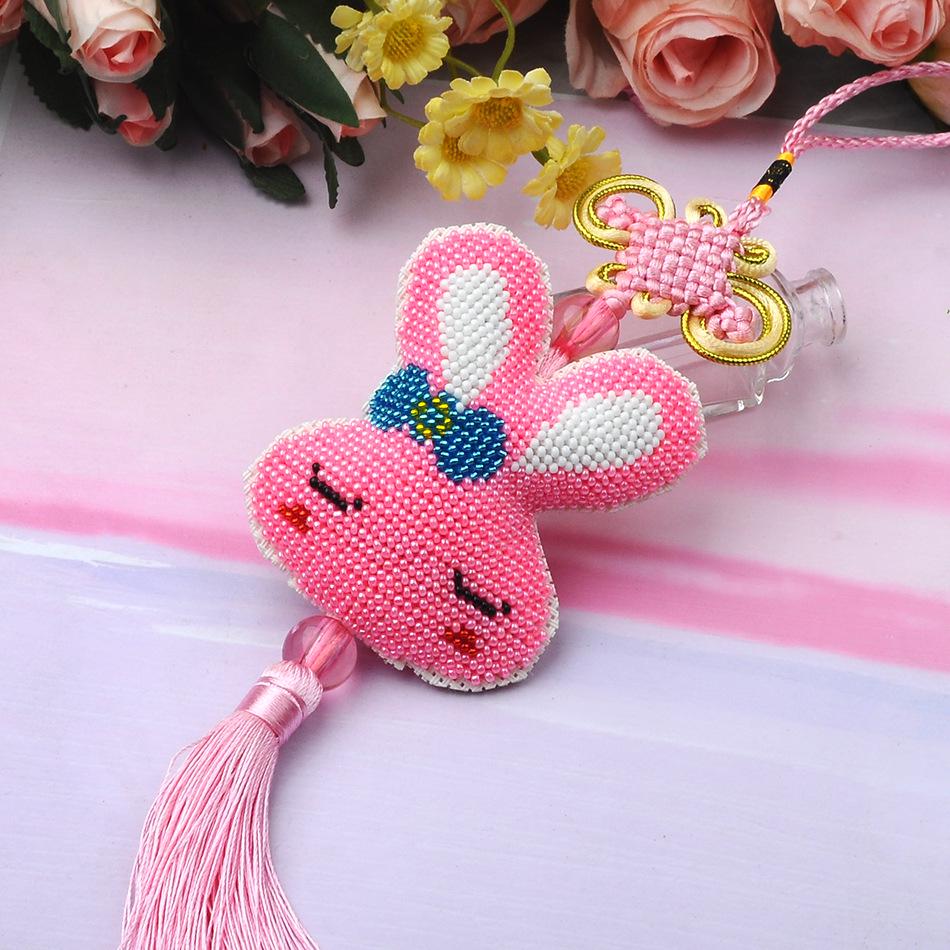 Double-Sided Rabbit Beaded Embroidery Kit: DIY Hanging Ornament for Cross-Stitch Crafting
