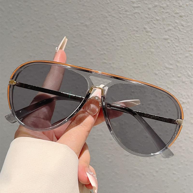 Personalized Double Beam Versatile Street Shot Driving Sunscreen Sunglasses Fashionable Retro Casual Toad Sunglasses