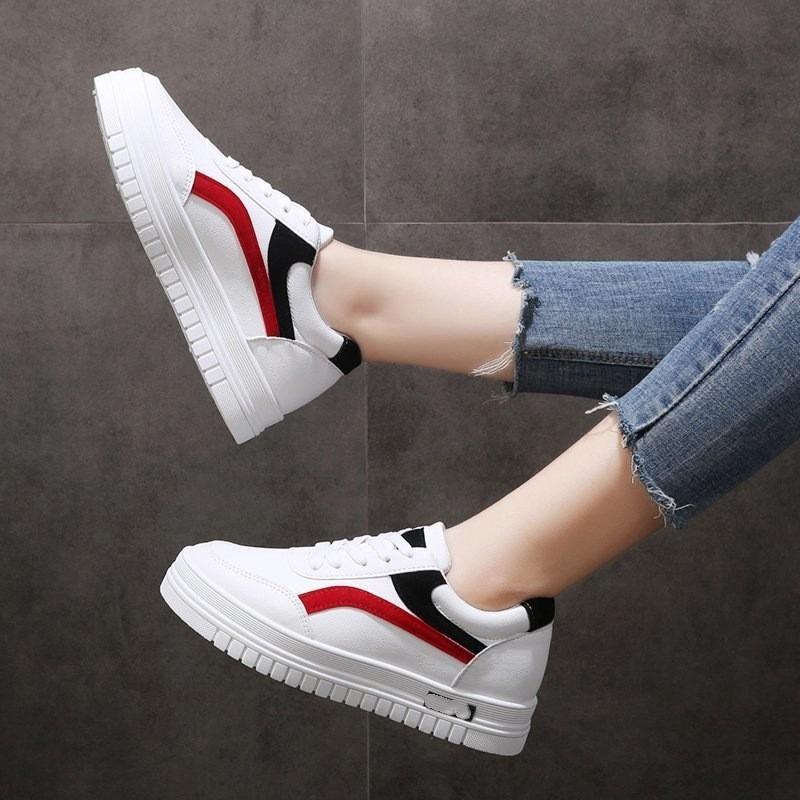 Kleine weiße Schuhe Studentinnen Schuhe Board Schuhe Lässige flache Schuhe