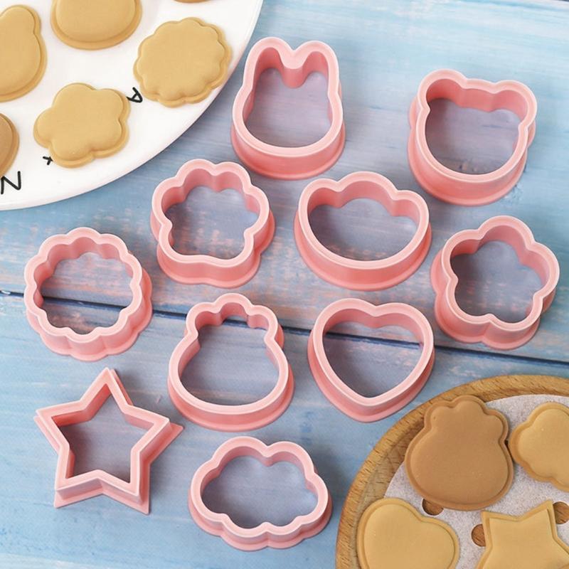10Pcs Plastic Biscuit Cutter Fondants Molds Press Cookie Stamp Cartoon Pattern Cookie Cutter for Sugar Cake Snacks