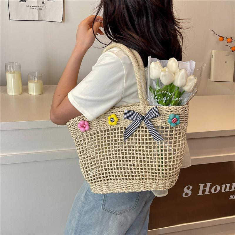 New Hollow Portable Straw Bag Fashion Versatile Beach Bag Large Capacity Woven Vegetable Basket Women's Bag