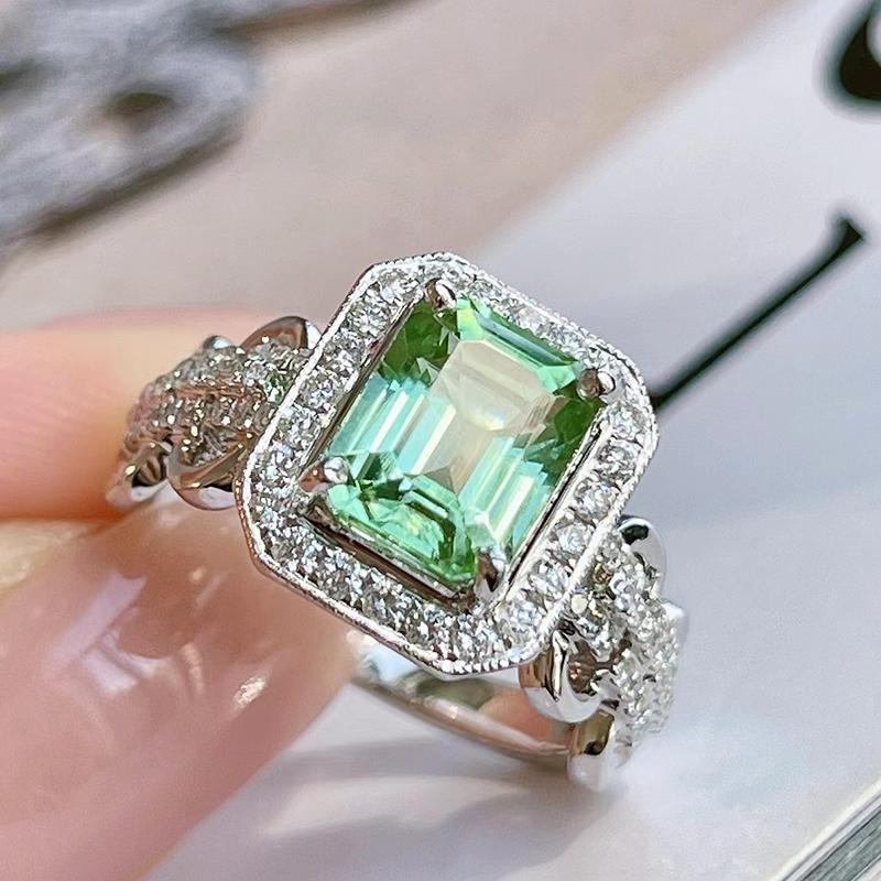 Huitan Luxury Trendy Green CZ Geometric Rings for Women Newly Designed Luxury Female Rings Wedding Party Gift Fashion Jewelry