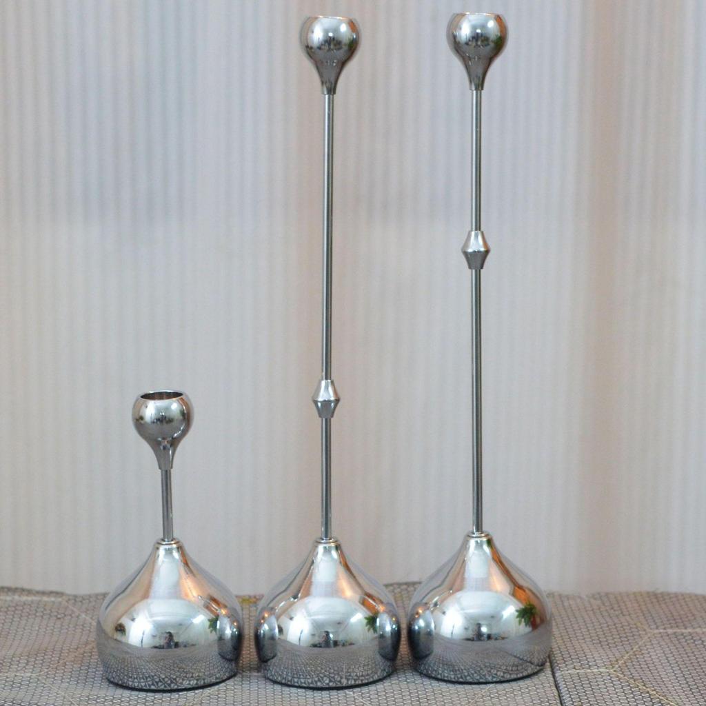 Wrought Iron Electroplated Candlestick: Luxurious Decor for Hotels, Weddings, or Dining Tables