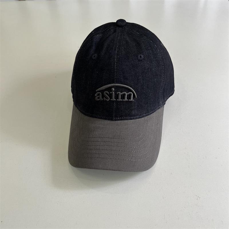 

Letter embroidery color matching brim casual retro fashion versatile street soft top cap baseball cap new M（56-58cm） серый