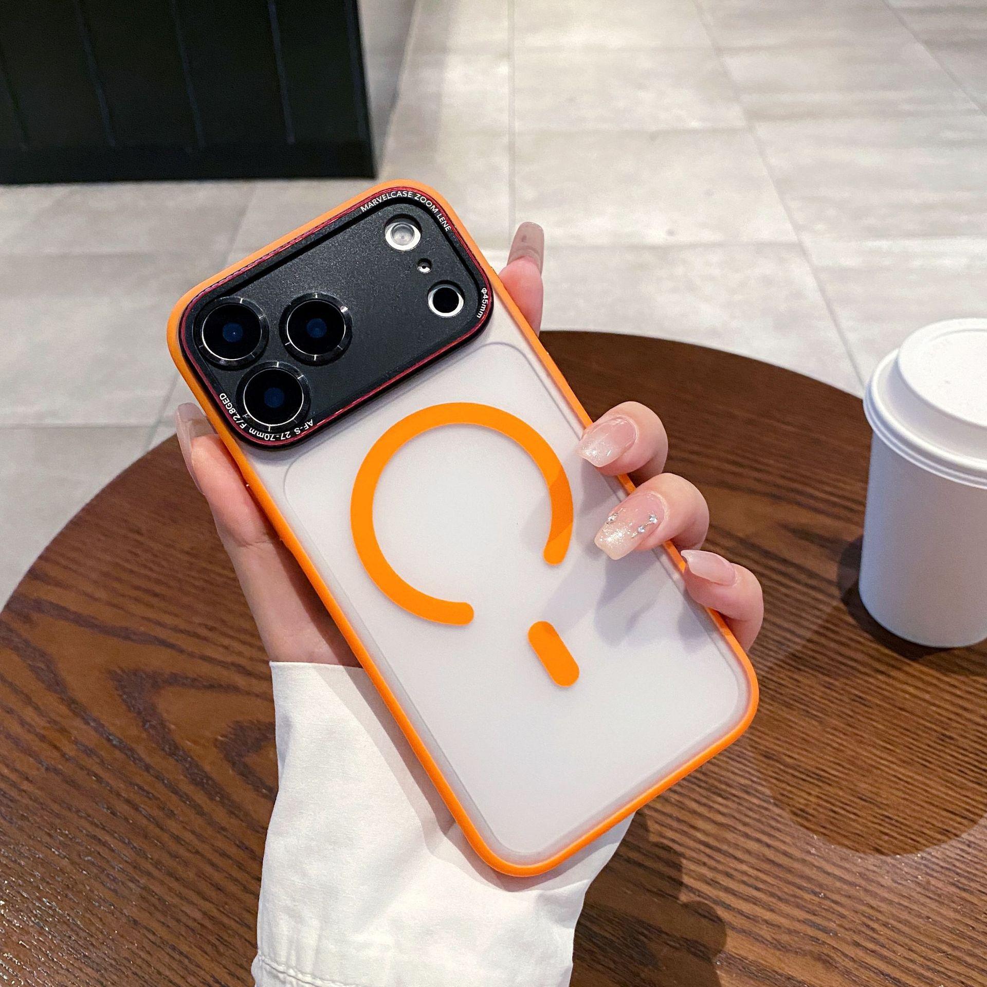 

Leica Magnetic Suction Is Suitable for The Matte Touch Phone Case of IPhone 17 and The Anti Drop Protective Case of Apple 17 Promax iPhone17