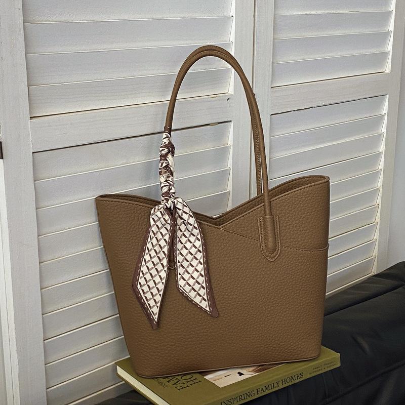 Large-capacity bag women's 2025 new high-end college student class shoulder bag women's portable commuter tote bag