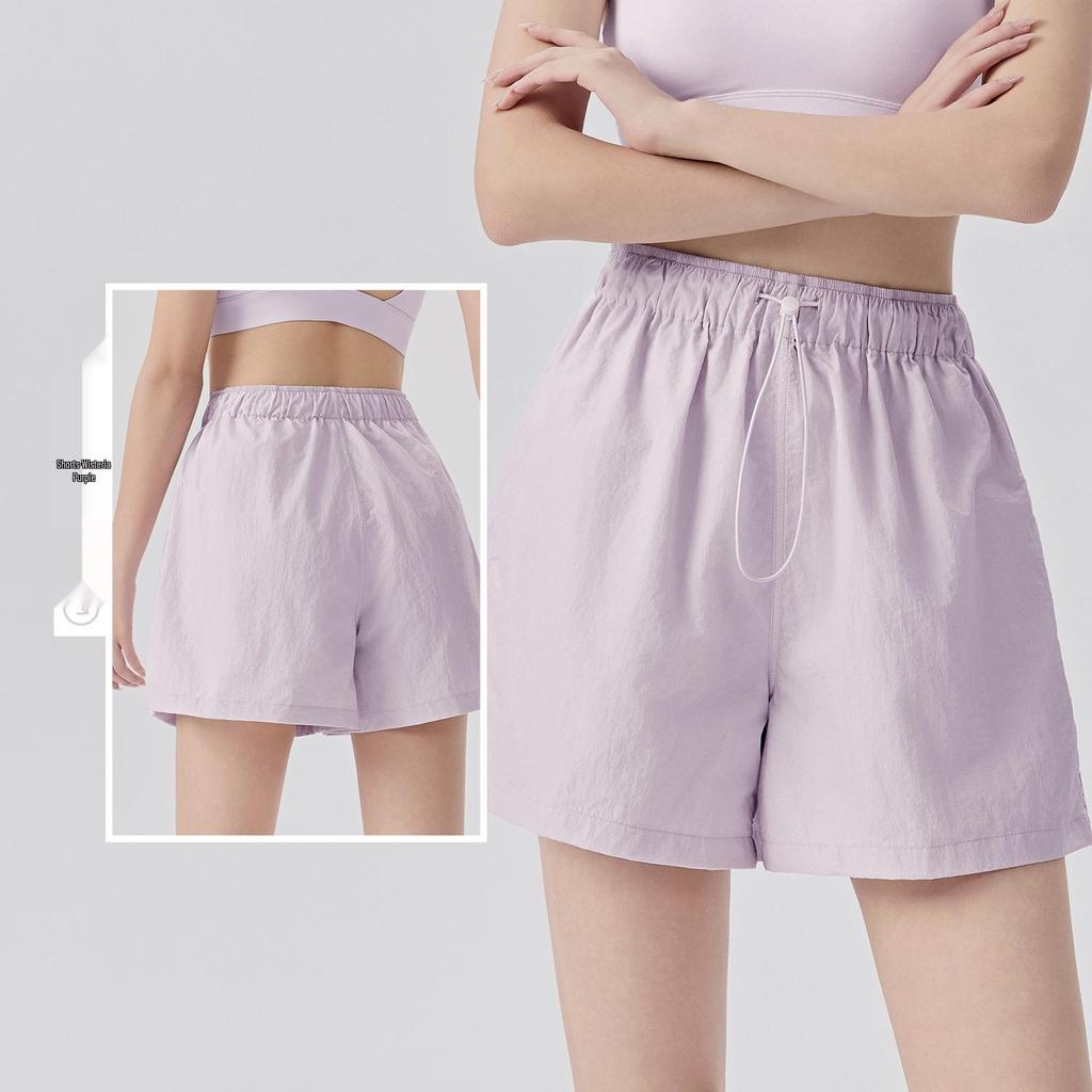 Lätt set för solskydd för kvinnor: Långärmad yogatäckning med huva och andningsaktiva, avslappnade sportshorts