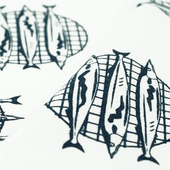 Dyeing Anbo Hand Towel Pacific Navy Authentic Dyed Cotton Made in 35cm x 100cm "Grilled Saury, Blue" 100% Tokuoka, Japan,