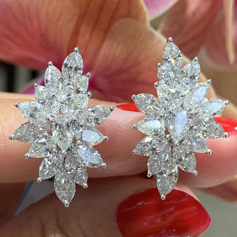 

Huitan Dazzling Flower Shaped Cubic Zirconia Hoop Earrings for Women Exquisite Female Accessories Wedding Party Luxury Jewely