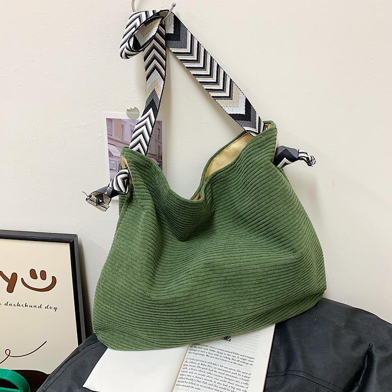 

New big bag female large capacity high sense large cloth bag work handbag corduroy bag wind зелёный