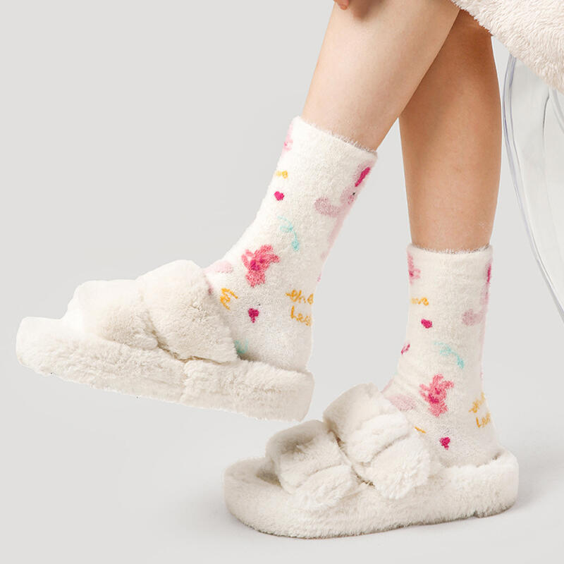 Coral Point Stripe Rabbit Winter Sleep Socks rabbit