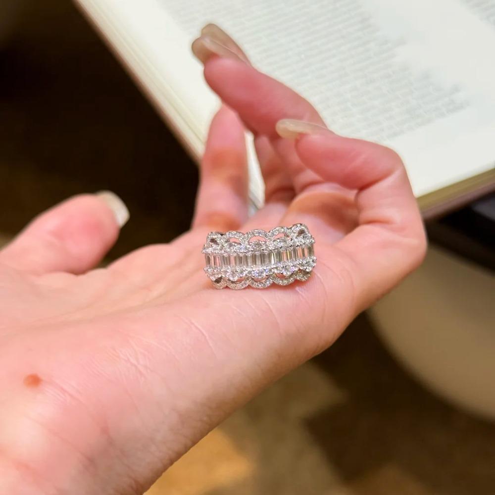 

Women Sparkling Lace T Square Diamond Ring Elegant Petal Full Diamond Band Stylish Jewelry adjustable
